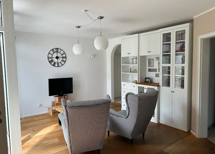 Gemuetliche In Baldham Bei Muenchen Διαμέρισμα *